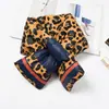 "Algodão para baixo" Elementos de moda coreana Dongdaemun cachecol de inverno contrastante feminino estudante coreana cachecol grosso feminino
