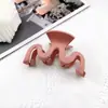 Clip de Presilha de Cabelo Ondulada Acrílica Fosca Transfronteiriça da Coreia do Sul Grampo de Cabelo com Temperamento Feminino Acessório de Cabelo Presilha de Tubarão Disco de Cabelo Traseiro Grampo de Cabelo