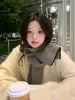 Cachecol Feminino para Inverno, Novo Estilo de Tricô Versátil com um Toque Coreano, Adequado para Estudantes, Quente e Doce, Acessório Aquecedor de Pescoço para Casais