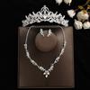 Conjunto de três peças para noiva: coroa, colar e brincos. Acessórios de cabelo para casamento. Acessórios de casamento. Coroa estilo coreano.