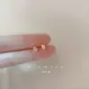 Pendientes Pequeños de Plata para Mujer, Estilo Trendy 2026, Diseño Mini Versátil Único, Pendientes Chapados en Plata de Lujo Ligero