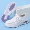 Sapatos de Enfermagem Novos Estilos Primavera e Outono 2025 para Mulheres, Sola Macia, Confortáveis, Respiráveis, Antiderrapantes, Antiodor, de Cadarço, Sola Grossa, Sapatos de Trabalho