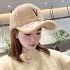 Gorro de Felpa para Otoño e Invierno para Mujer con Letra V, Gorra de Béisbol Versátil y de Moda Estilo Coreano que Hace que la Cara se Vea Más Pequeña, Gorra de Pico de Pato de Moda