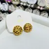 Pendientes Retro de Metal con Patrón de Nogal para Mujer Pendientes de Plata de Ley con Diseño Único 2025 Nuevo Estilo Caliente Pendientes Elegantes