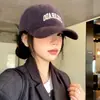 Boné de Baseball Bordado com Letra Estilo Coreano Feminino Versátil para Todas as Ocasiões Cabeça Grande Topo Profundo Aba Larga Rosto Grande Chapéu Pequeno
