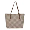 Bolso Grande de Capacidad Simple y de Moda para Mujer 2025 Tendencia Seis Bolsos Tote para Mujer Bolso de Hombro de Gran Capacidad para el Trabajo