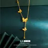 Ouro de areia do Vietnã CNC corrente de três borboletas nicho doce alto design de luxo leve temperamento para enviar presentes para namoradas joias