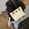 Bolsa Tote de Couro Wax Oil Retrô Fashion para Mulheres 2025 Nova Estilo Comuter Grande Capacidade Ombro Único Bolsa de Axila