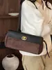 Bolsa de ombro estilo baguette acolchoada transfronteiriça Chanel para mulheres, grande capacidade, estilosa e versátil, adequada para o dia a dia, bolsa de ombro única para mulheres