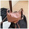 Bolso Almohada Versátil Brillante Estilo Perezoso de Nicho para Viajes Diarios para Mujeres Nueva Moda Primavera 2025 Bolso Cruzado Casual para Hombro