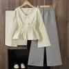 Conjunto para Meninas Roupas Infantis Transfronteiriças 2026 Primavera Novo Design Mangas Sino Laço na Cintura Ajuste na Cintura Calça de Pernas Largas