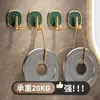 Gancho de plástico de lujo ligero gancho adhesivo sin perforaciones sin costuras fuerte gancho para mochila ropa gancho para ropa de cocina gancho al por mayor