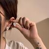 Plato de Incienso para Mosquitos Clip para la Oreja Sin Agujeros en la Oreja Sentido Avanzado Temperamento Simple Aretes de Joker Moda de Lujo Ligero Aretes Indoloros al Mayoreo