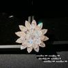 Broche de Borla com Pérola Morning Dew Drops Banhado a Ouro 18K Malaquita Verde Zircônia Pônei