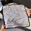 Pañuelo de Seda Estampado Flor de Anacardo Retro de 70 cm, Pañuelo Versátil de Seda Sintética, Pañuelo de Cuello de Gama Alta, Pañuelo Cuadrado Delgado para Mujer