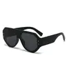 Gafas de sol huecas de estilo europeo y americano para mujer, tecnológicamente avanzadas, a la moda y únicas, versátiles y geniales para crear looks con estilo