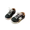 Zapatillas para niños 2026 primavera y otoño nuevo moda estrella casuales zapatos sucios para niños zapatos deportivos para niñas de escuela primaria