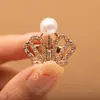 Broche nuevo estilo 2025 para mujer, aleación de zinc de alta gama, corsage de nicho, accesorios de ropa frescos y dulces, accesorios de ropa