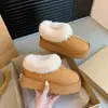 Botas de nieve de suela gruesa para mujer, nuevo estilo de invierno 2026, forradas de felpa y engrosadas, zapatos de algodón estilo noreste, mocasines sin cordones con pelo esponjoso