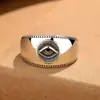 Anillo Retro Europeo y Americano Popular Transfronterizo Ojo del Diablo Desgastado, Moderno, Único, Versátil, Anillo Abierto Simple para Hombre