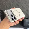 Carcasa Dura Helada Ultra Delgada Adecuada para iPhone 17 Promax Funda para Teléfono Móvil Piel-Sensación Carga Magnética Funda Protectora iPhone 16