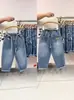 Pantalones Infantiles Rantuo 2026 Estilo Nuevo Niños Medianos y Grandes Jeans Niños Bebé Estilo Diseñador Simples Modernos Pantalones Largos Transfronterizo