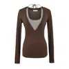 Top de manga larga estilo americano de dos piezas falsas con bloques de color, sexy escote halter con corbata, cuello en V profundo, adelgazante, camiseta base corta