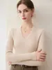 26 Inverno Novo Cashmere Malha 12 Gauge Gola V Manga Longa Feminino Cor Sólida Canelado Slim Fit Suéter Camada Base
