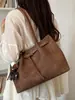 Bolso Tote de Moda Casual de Gran Capacidad y Alto Valor Estilo Nuevo Verano 2026 Bolso de Hombro Relajado para el Trabajo y el Viaje Diario para Mujeres
