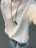 Nova Camiseta Masculina de Gola Redonda e Manga Longa Outono 2025 Simples Elástica Cor Sólida Bordada Camada Base Moletom Corte Slim Estilosa