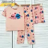 Pijama de Verano para Niños Conjunto de Tres Piezas con Camiseta de Manga Corta, Shorts y Pantalones Largos para Niños y Niñas Ropa de Casa de Dibujos Animados para Niños Pequeños y Medianos Estilo de Dibujos Animados