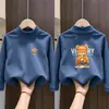 Roupa de Baixo Infantil Gola Alta Meia Outono/Inverno Novo Estilo Veludo Alemão Roupas de Outono para Meninos Top de Manga Longa Quente e Versátil para Crianças de Meia-Idade a Mais Velhas