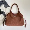 Bolsa de Lona de Pana de Gran Capacidad 2026 Nuevo Estilo Literario Simple Hombro Cruzado Rayada Terciopelo Estilo Bosque Bajo el Brazo Bolso de Mano
