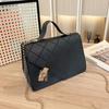 Bolsa quadrada pequena com relevo, atacado, bolsa feminina 2022, bolsa de mão feminina, bolsa de corrente feminina, mini bolsa de mão