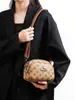 Bolso de Mujer Transfronterizo 2025 Nuevo Bolso de Mujer Retro Tendencia de Moda Bolso de Hombro Único Bolso Cuadrado Pequeño de Tres Capas Bolso Cruzado Clásico