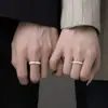Anéis de Casal Galáxia em Prata Pura 999, Anéis de Prata Esterlina com Tema Estelar, Design Simples Nicho, Anéis de Banda Lisa Levemente Luxuosos, Novo Modelo