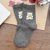 Calcetines originales de mujer hasta la pantorrilla con estrella y oso, calcetines de dibujos animados de algodón peinado, calcetines modernos estilo japonés y coreano, calcetines casuales estilo universitario