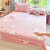 Lençol de Cama Ajustável de Lã de Leite Espessa Protetor de Colchão Cobertura de Colchão para Dormitório de Estudante Cobertura de Cama com Plus Veludo de Inverno Cobertura Antiderrapante