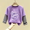 Camiseta Infantil Estilosa de Algodão Puro Manga Longa Primavera e Outono Nova Blusa Solta para Menina Patchwork de Desenho Animado para Menina Camada de Base Tendência t