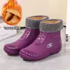 Compra uno, llévate otro gratis: botas de lluvia de moda para adultos para uso en exteriores, uso en la cocina y botas de goma ligeras, antideslizantes y cálidas hasta la pantorrilla para mujer con forro de vellón