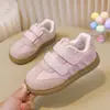 Zapatillas de entrenamiento alemanas para niñas 2026 nuevo modelo versión estudiante zapatos para niños primavera/verano zapatillas deportivas zapatillas zapatos casuales para niñas pequeñas