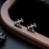 Brincos de Morcego para Homens, Tendência e Bonitos, Moda Transfronteiriça, Brincos com Design Personalizado para Mulheres, Joia de Orelha Versátil Simples e de Alta Qualidade