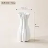 Vaso de Flor de Estilo Cream Nordic para Sala de Estar com Listras Verticais Brancas Decoração de Arranjo de Flores Vaso de Plástico Moderno Simples