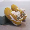 Zapatillas para Niña 2026 Primavera y Otoño Nuevas Estilo Universitario Casual Malla Transpirable Niños Medianos a Grandes Zapatos de Entrenamiento Alemanes Blancos Zapatos de Moda