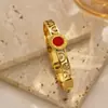 Pulseira de Aço Titânio para Mulheres, Estilosa de Alta Qualidade, Números Romanos, Design de Nicho, Pulseira de Aço Inoxidável da Moda com Fecho