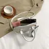Bolso de textura de moda para mujer 2024 nuevo estilo extranjero moda personalidad patrón de cocodrilo bolso de hombro cruzado bolso tipo concha