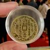 Adesivo de celular estilo Shuibei em ouro puro 999 com motivos de dinheiro e ovelhas, acessório criativo para atrair clientes, brindes no atacado