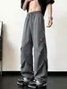 Calça Cargo Plissada de Caimento Solto para Adolescentes Outono Masculina, Calça Paratrooper Tendência Estilo Americano de Perna Reta, Calça Casual de Perna Larga com Patchwork