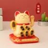 Gato de la Fortuna Solar de 2.5 pulgadas Agitando Automáticamente Regalo de Apertura para Coche o Porche Adornos Creativos Venta al por Mayor Transfronteriza