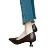 Linhas Femininas~Sapatos Elegantes de Bico Fino e Decote Baixo com Salto Médio para Mulheres, Sapatos Profissionais Simples de Salto Alto com Saltos Finos